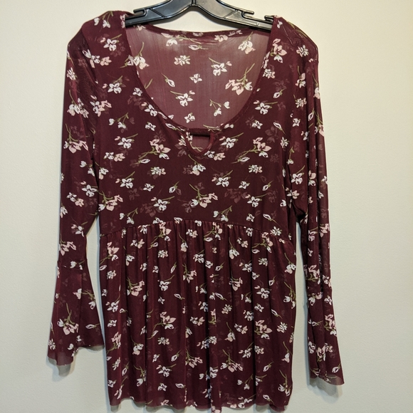 Mesh floral 70s style bell sleeve top - Picture 1 of 5